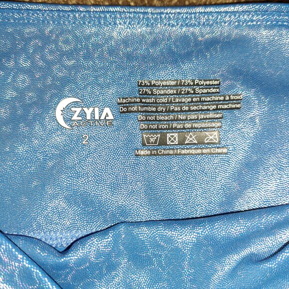 Zyia Active Blue Mermaid Pocket Light n Tight Legging/Capri,Metallic,Size 2 - Picture 4 of 10